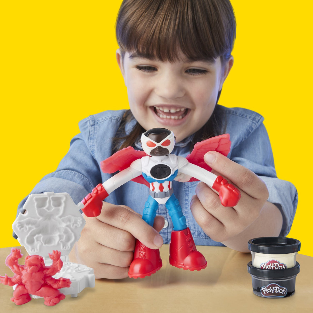 Play-Doh Captain America Moto-Skærer