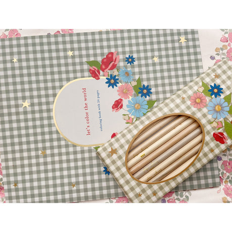 Konges Sløjd Green Tea Check Farge Bok og Farge Pencils Fsc