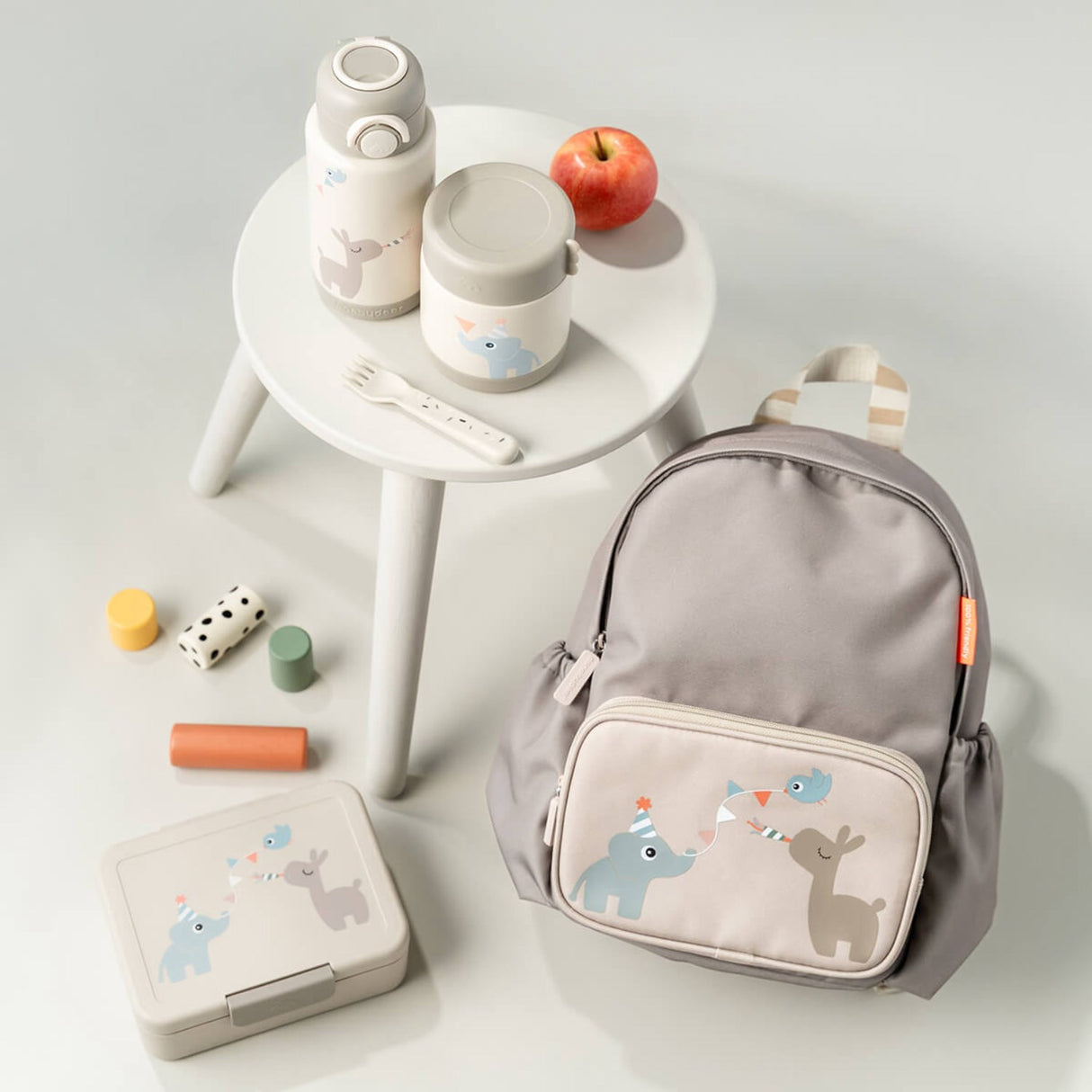 DonebyDeer Sand Termisk Matbeholder Celebration 300 Ml