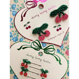 Konges Sløjd Cherry 2 Pack Pearly Hårspenner Cherry