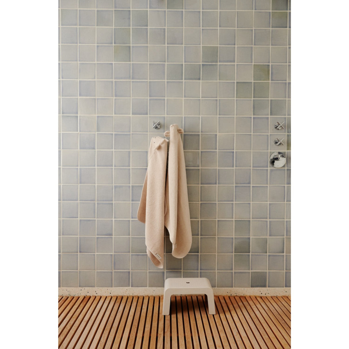 LIEWOOD Sandy Albert Polarbear Hooded Håndkle