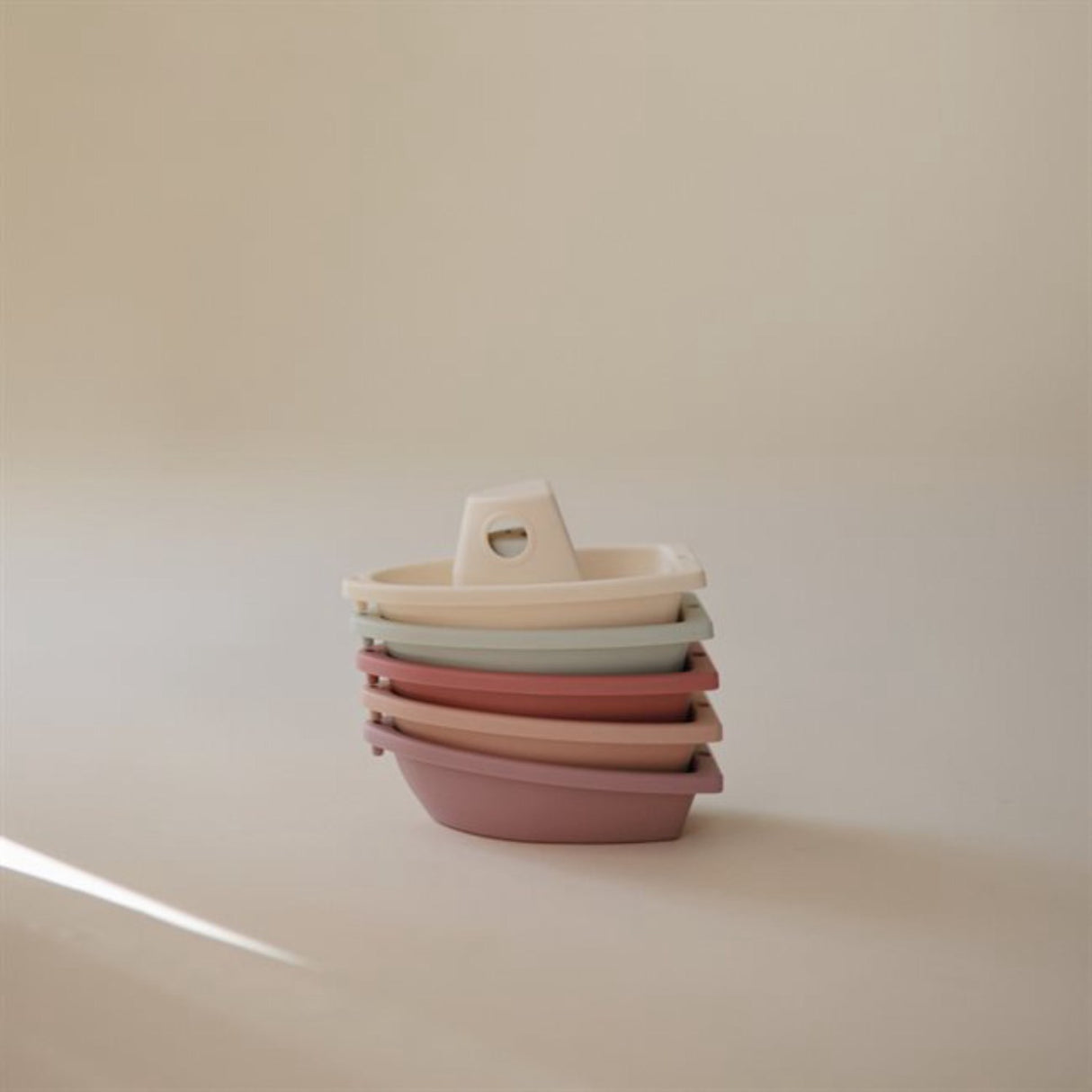 Mushie Petal Bath Boats