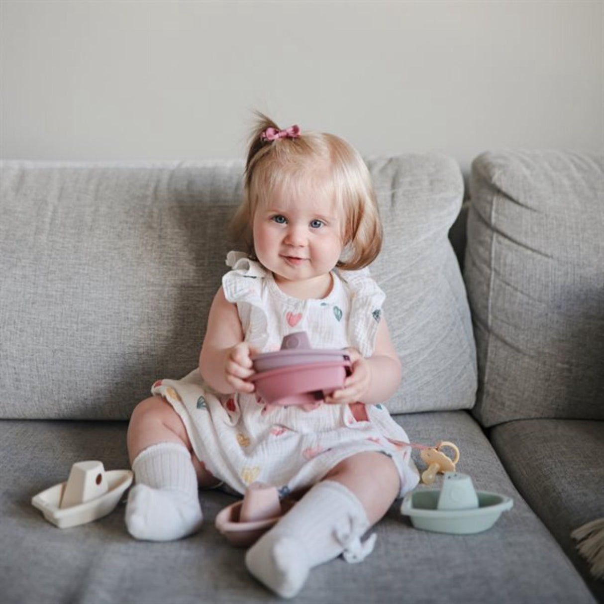 Mushie Petal Bath Boats