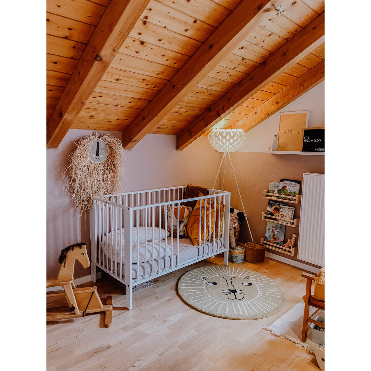 tiSsi® White Laquer Jori Sammenklappelig Seng Massiv Bøk