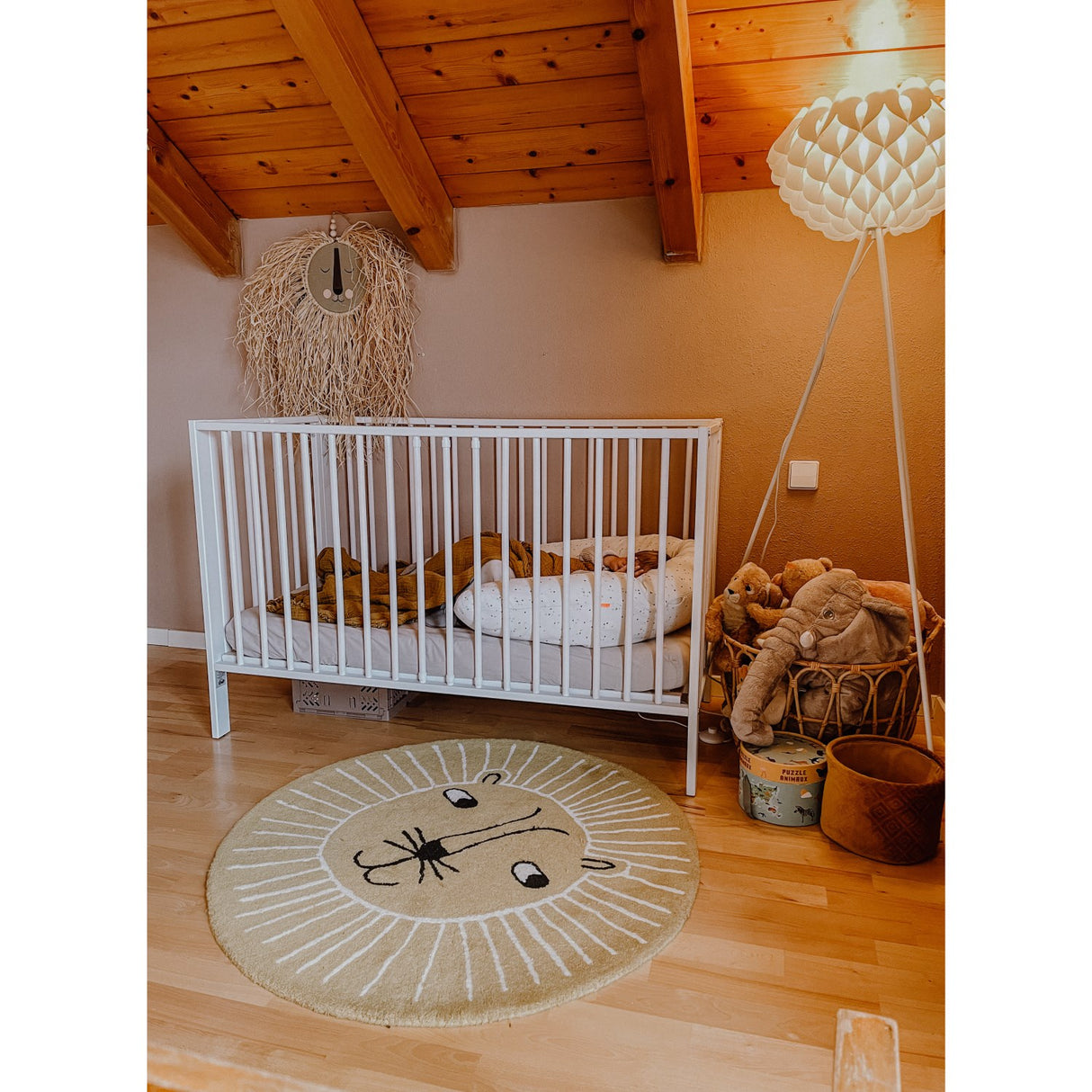 tiSsi® White Laquer Jori Sammenklappelig Seng Massiv Bøk