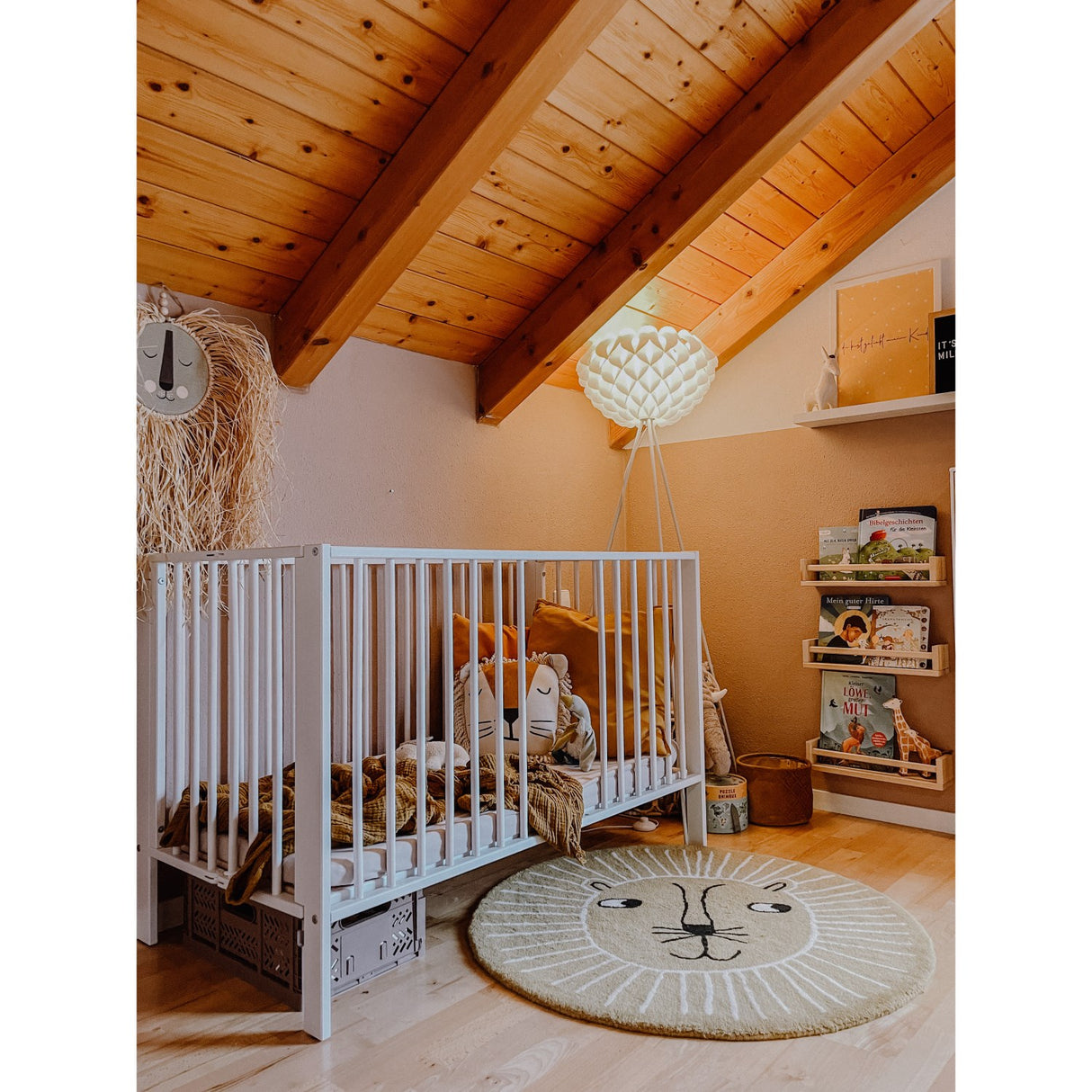 tiSsi® White Laquer Jori Sammenklappelig Seng Massiv Bøk