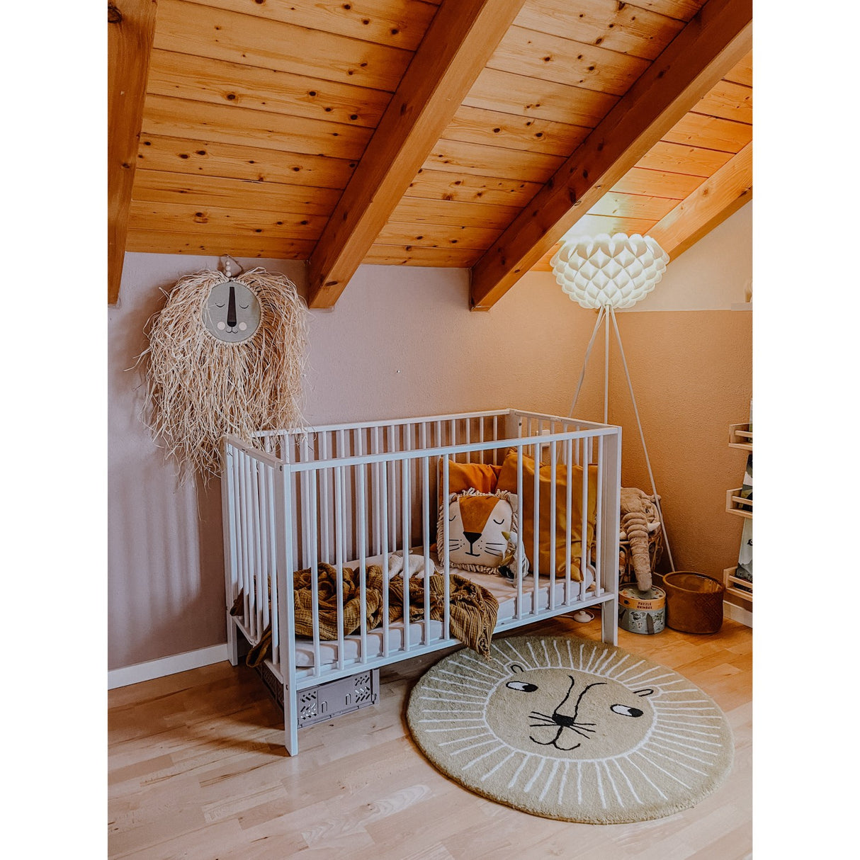 tiSsi® White Laquer Jori Sammenklappelig Seng Massiv Bøk