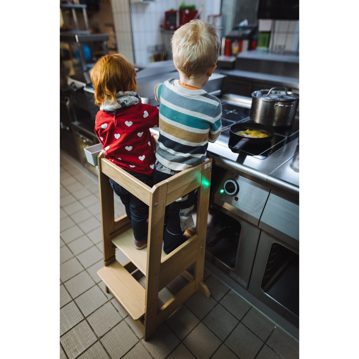 tiSsi® Grey Felix Box I Grå Plast Til Læringstårn Felix