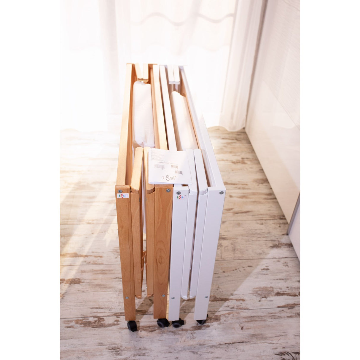 tiSsi® Nature Jori Sammenklappelig Seng Massiv Bøk