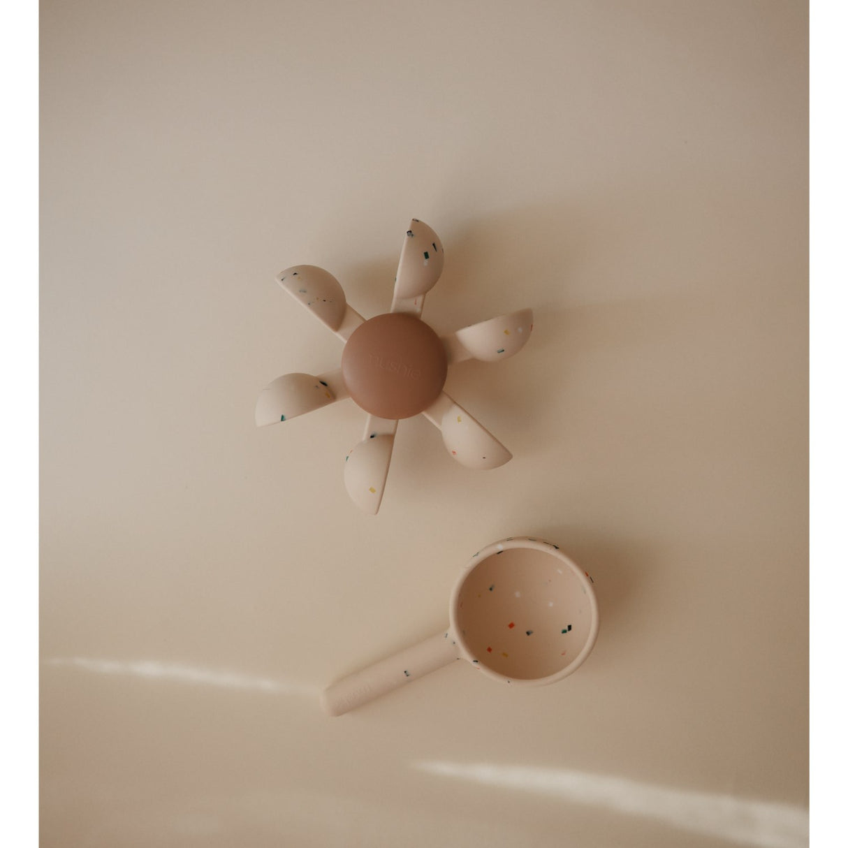 Mushie Water Wheel Bath Leketøy