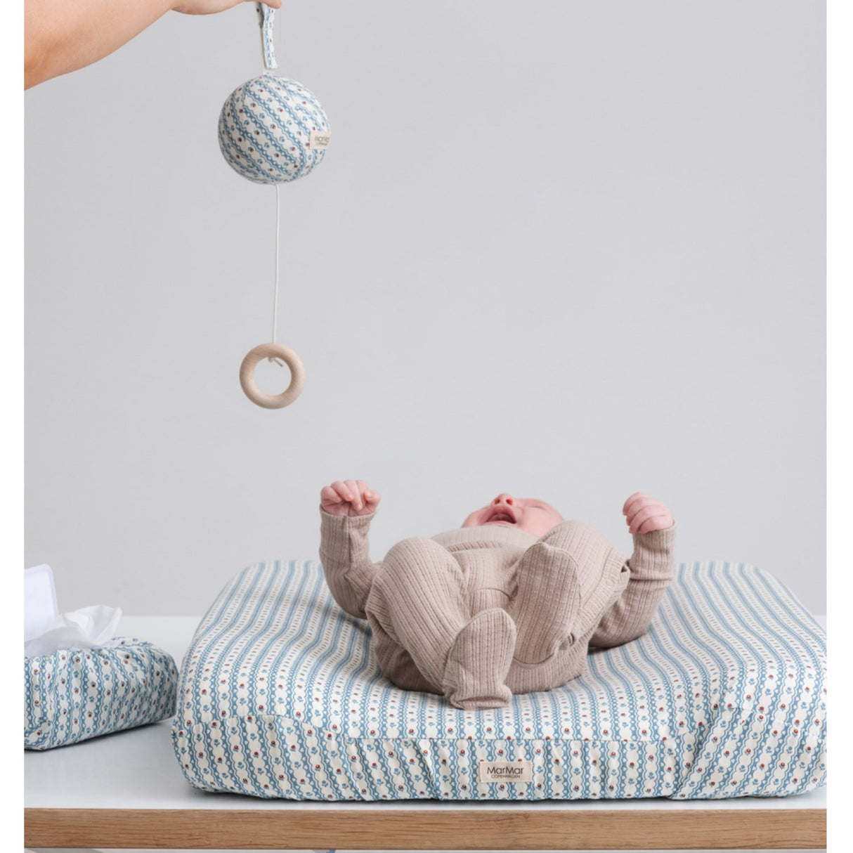 MarMar Cotton Percale Home Floral Stripe Musikk Uro