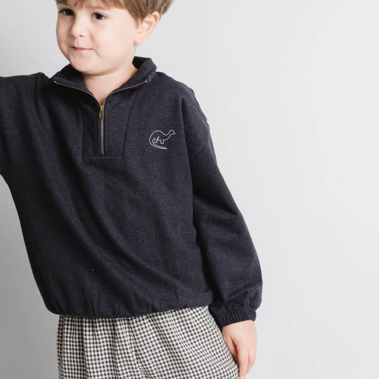 That's Mine Raven Julius Collegegenser