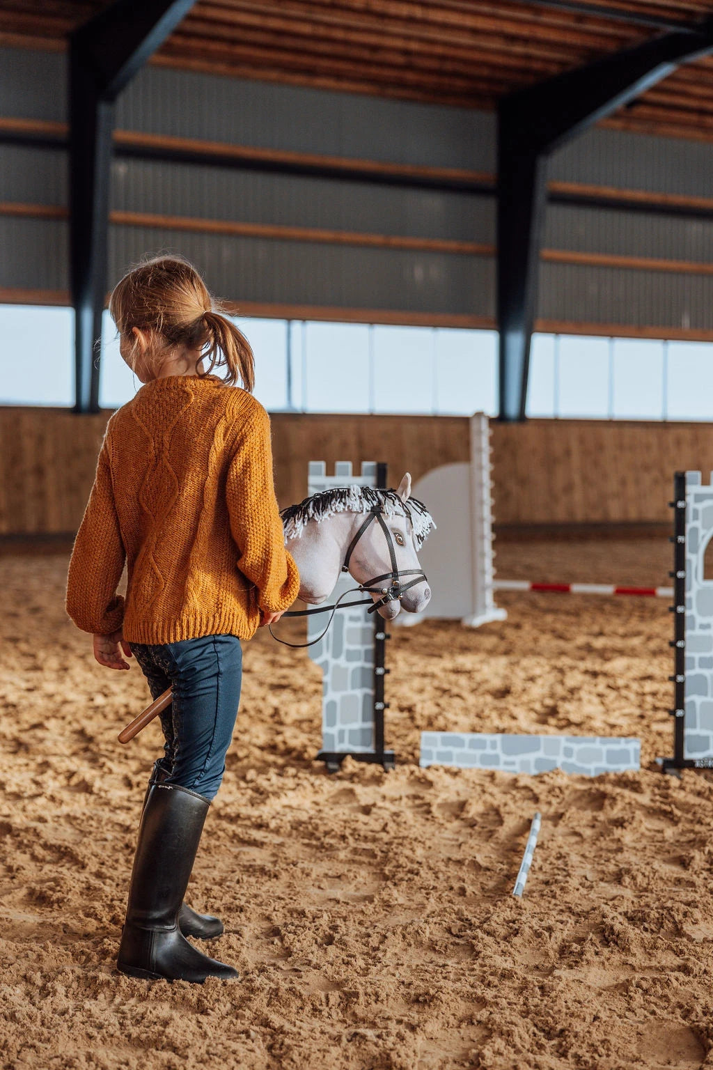 av Astrup Kjepphest, Luna, Grå, Kort Mane