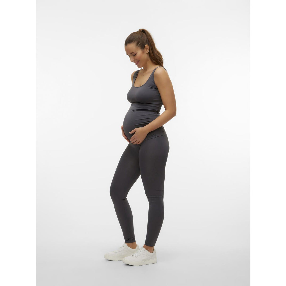 Mama;licious Asphalt Mlheal Tank Topp Noos A.