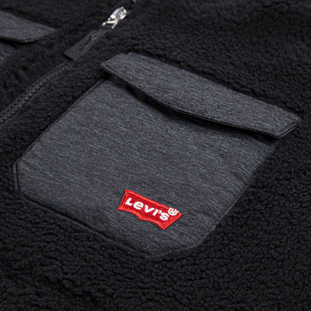 Levi's Jet Black Utility Sherpa Jakke