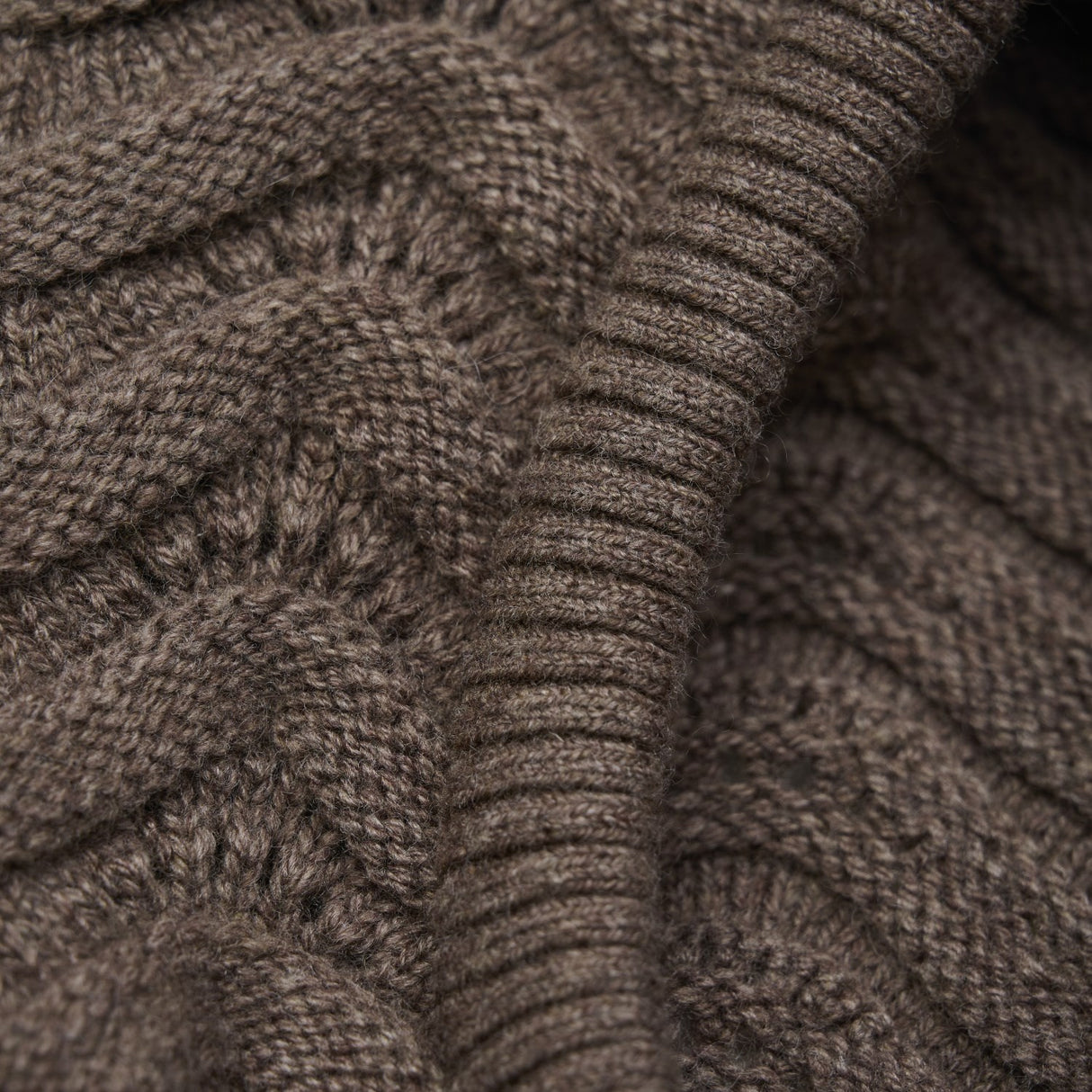 Huttelihut Brown Melange Elefantlue Ull Strikk