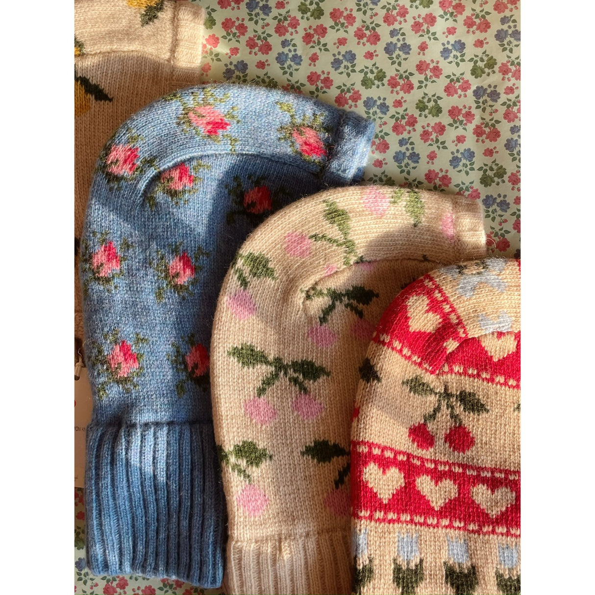 Konges Sløjd Rosie Shades Belou Strikk Elefantlue