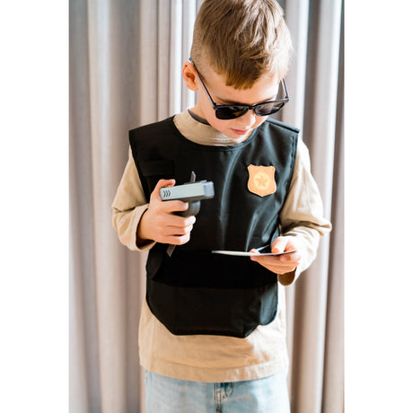 Dantoy Politimand Sett Tre I Gaveeske 8 Dele