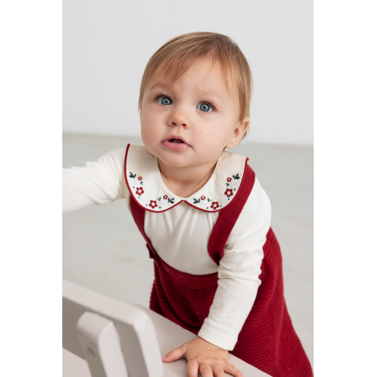 MarMar Cotton Rayon Knit Solid Hibiscus Red Perrin Bukser