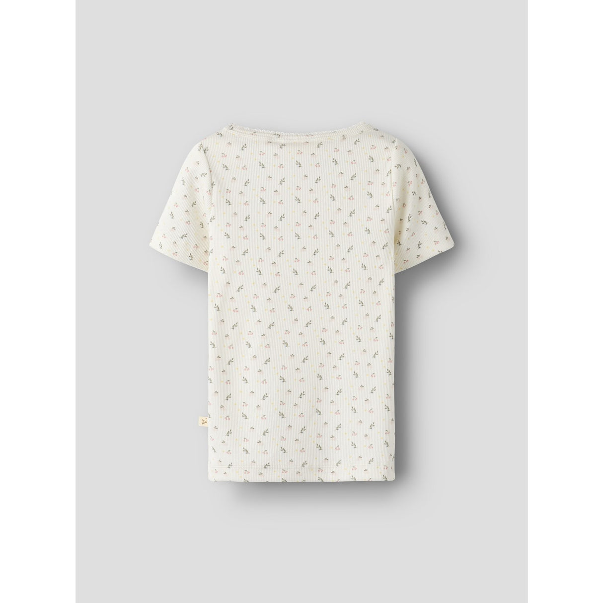 Lil'Atelier Coconut Milk Small Flower Nmfgago Ss Slim Topp Lil Noos