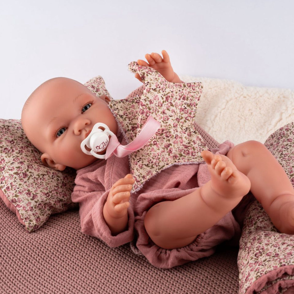 Así Martina Kollektion - Sutteklud Med Sut, Til Dukker 36–46 Cm