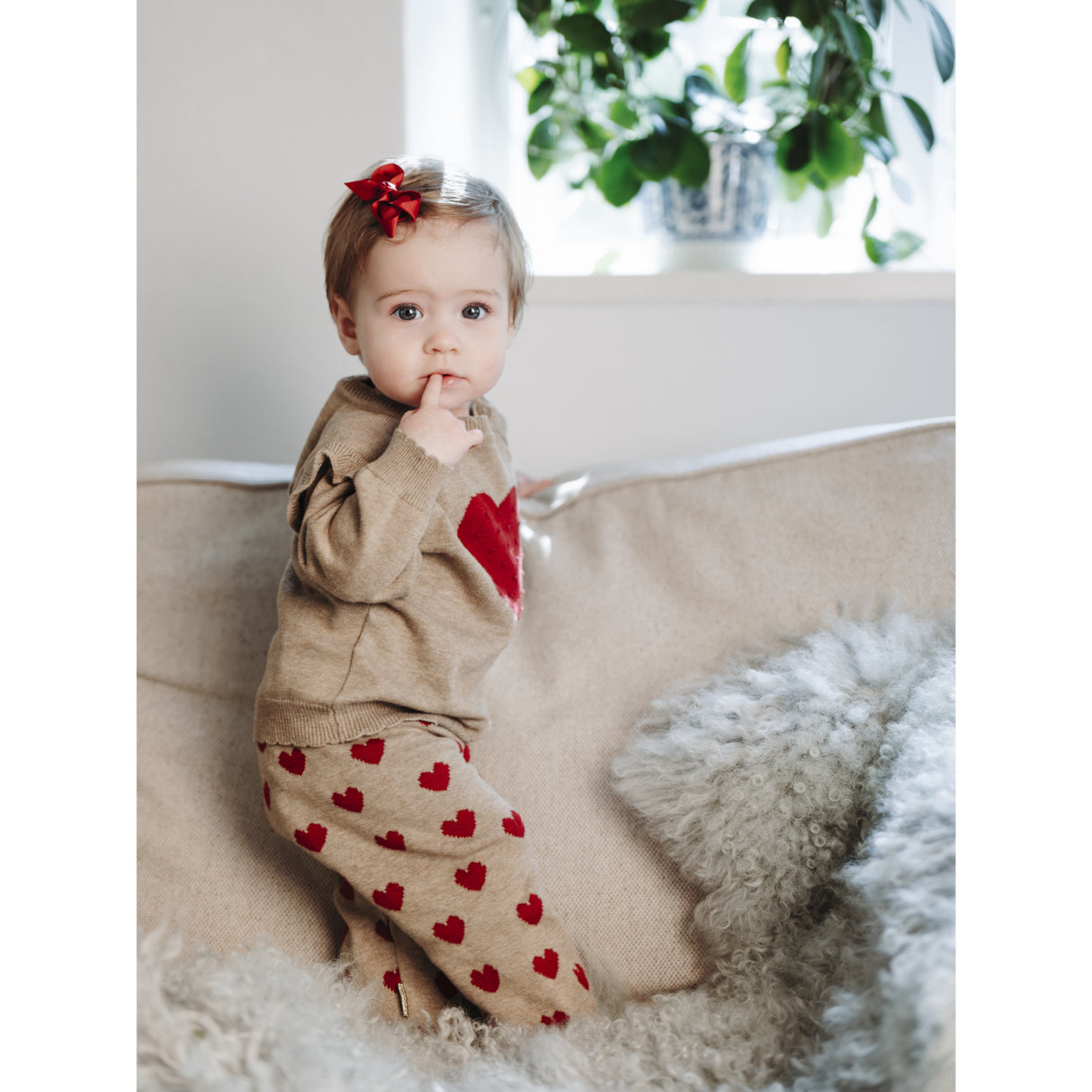 Hust & Claire Teaberry Fanetha Little Bue