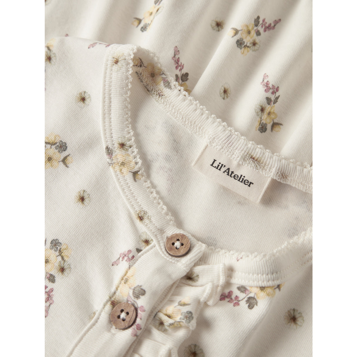 Lil'Atelier Coconut Milk Flower Nmfgayo Smi Ss Kjole Lil