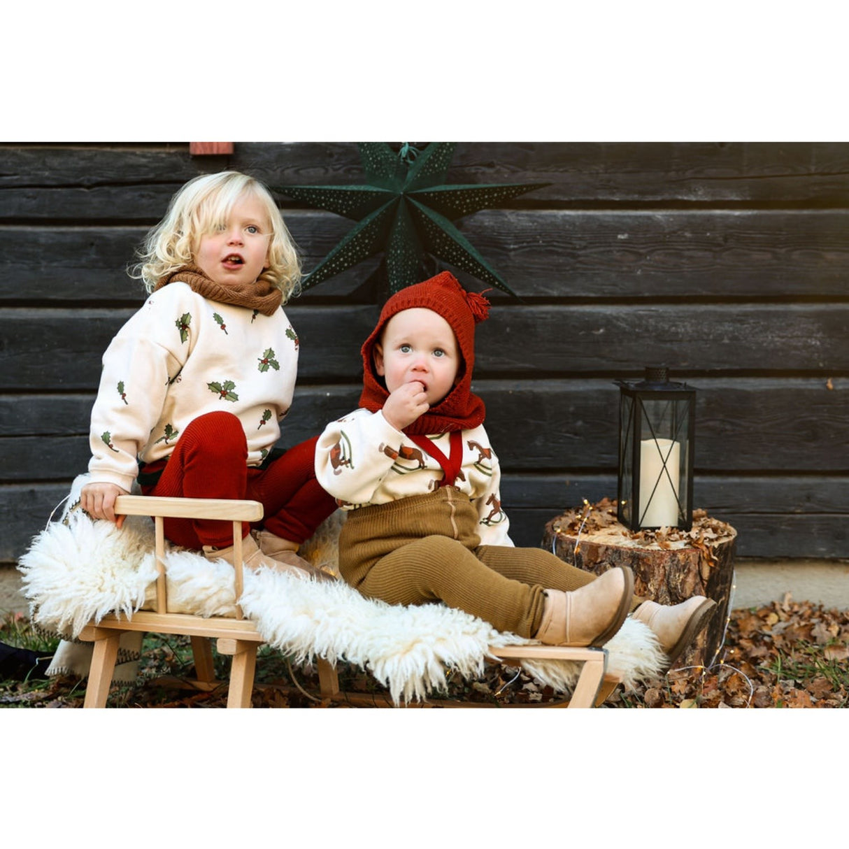 Silly Silas Acorn Brown With Maple Leaf Footless Strømpebukser Christmas Edition