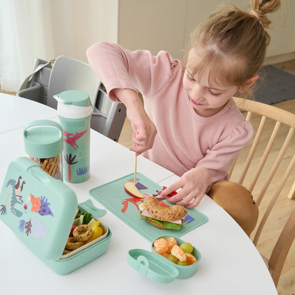 Koziol Organic Sage Green Lunch Box Med Separation Skål Candy L Rex