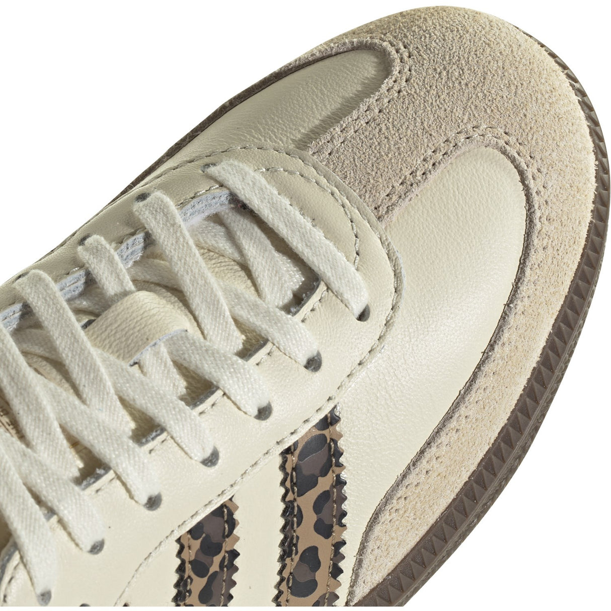 adidas Originals Cream White/Core Black/Sand Strata Samba Og J Sneakers