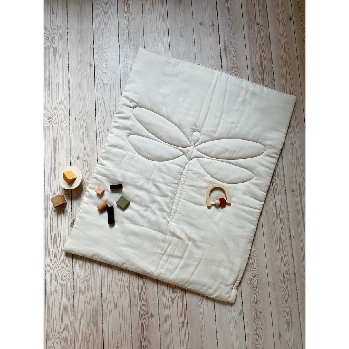 KAS Kopenhagen Beige Dragon Fly Teppe