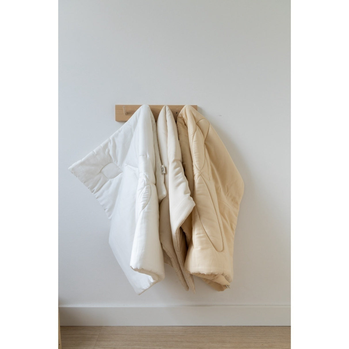 KAS Kopenhagen Beige Dragon Fly Teppe