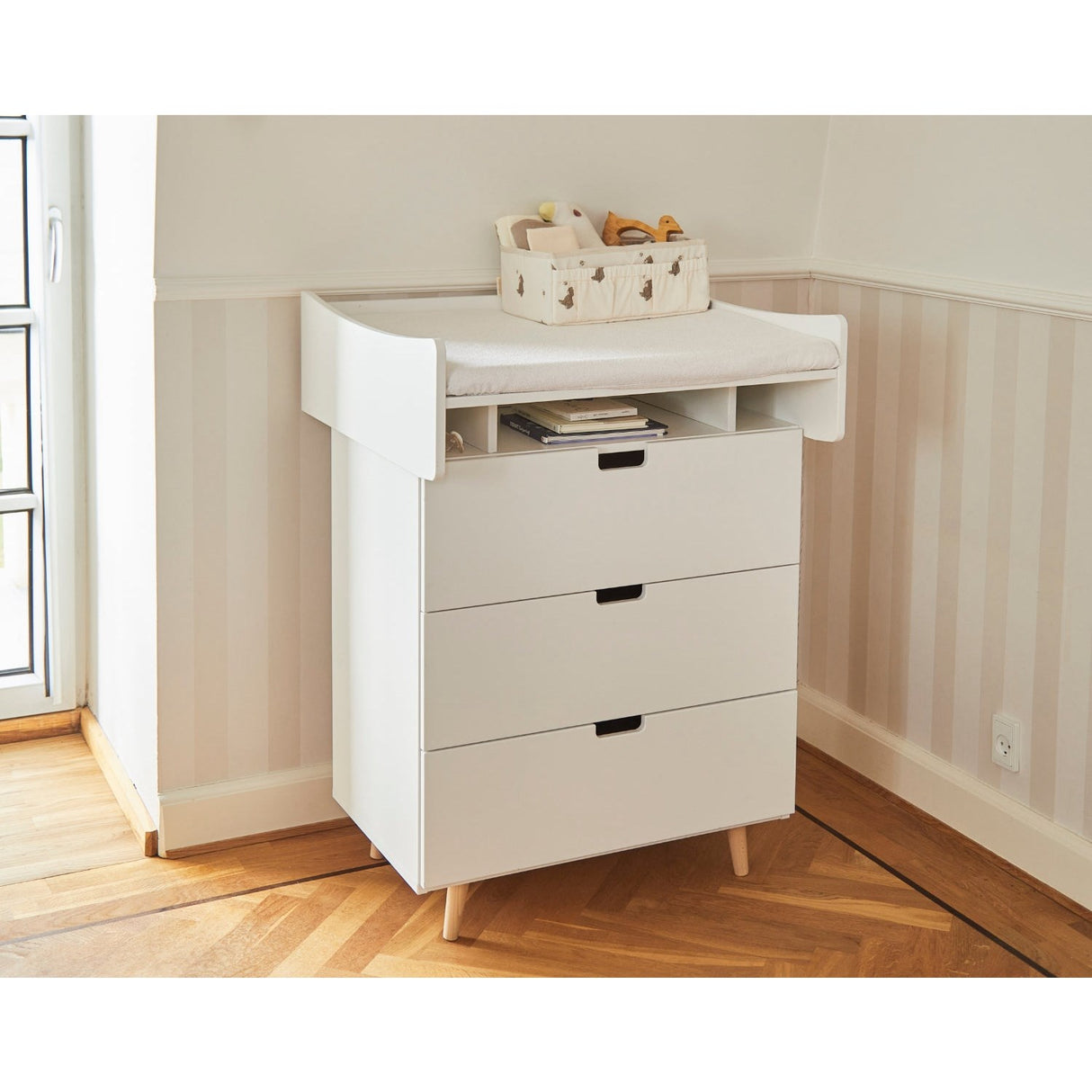 Manis-h Snow White Puslekommode