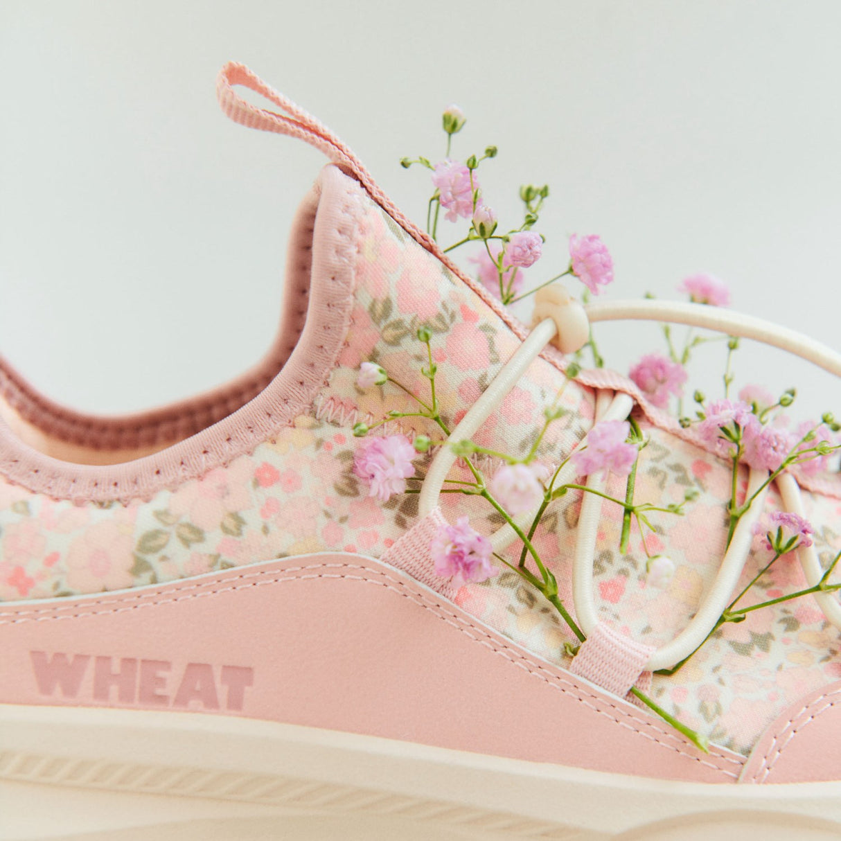 Wheat Ivory Flower Meadow Sneaker Billie