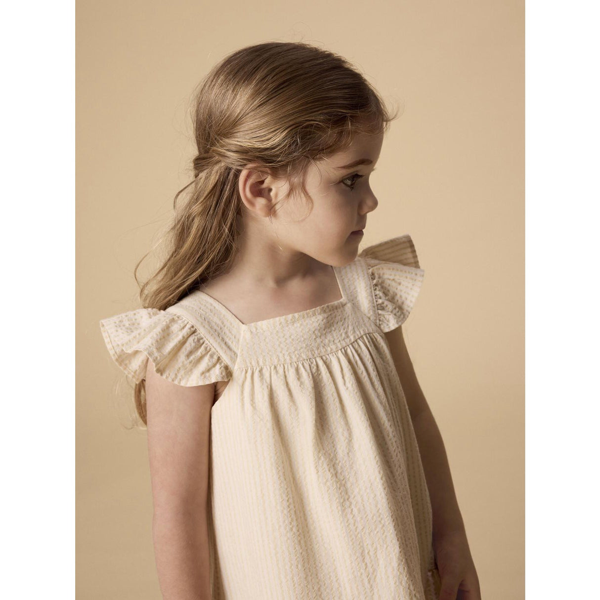 Lil'Atelier Coconut Milk Sahara Sun Nmffolly Stropp Loose Kjole Lil