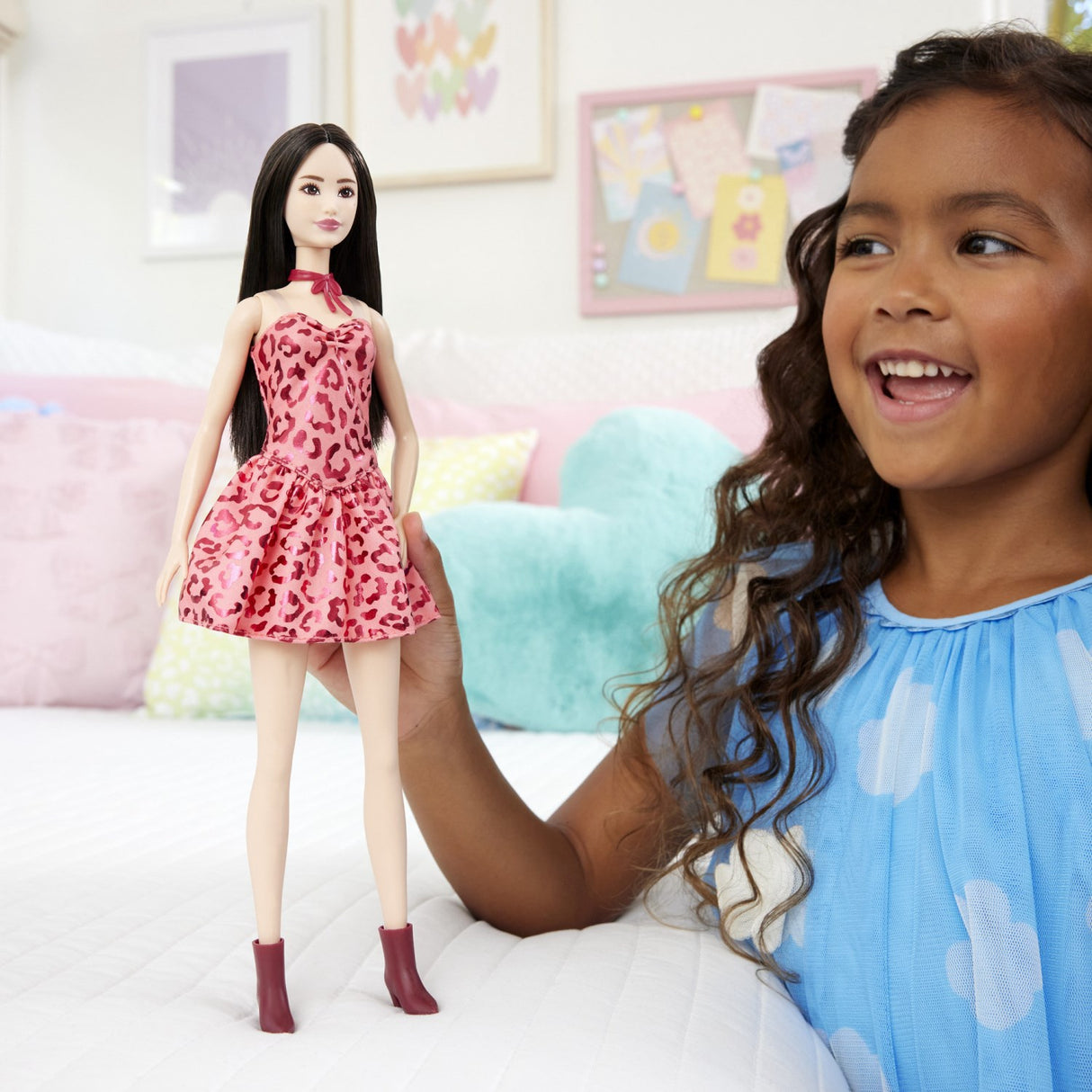 Barbie® Mode Dukke Lyserød Leopard Brunette