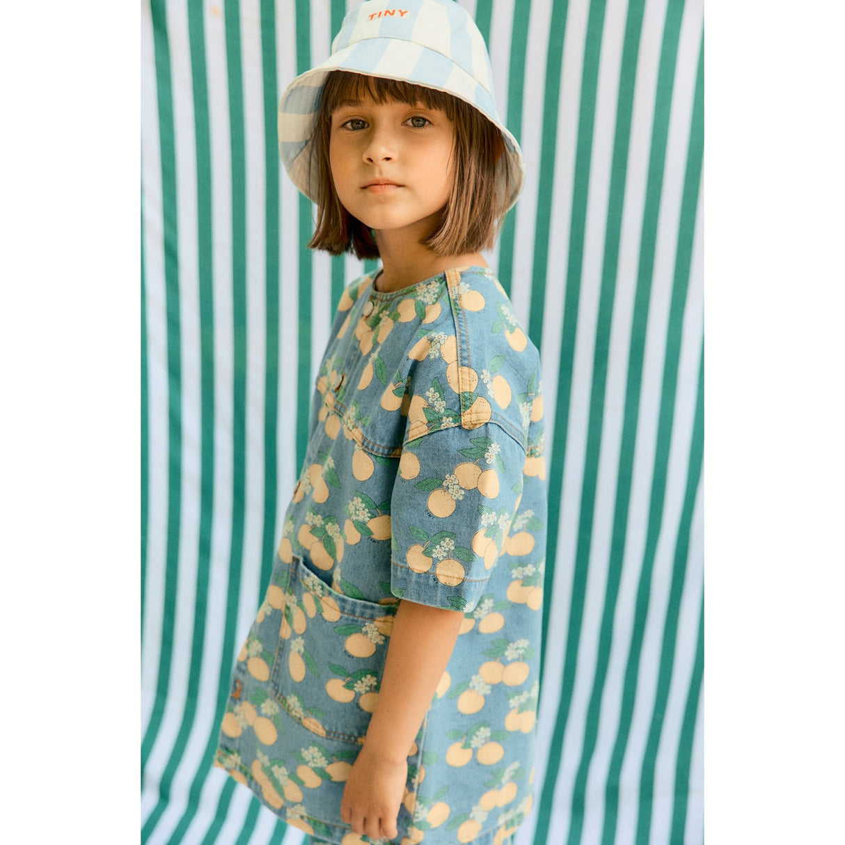 TinyCottons Light Wash Denim Oranges Denim Kjole