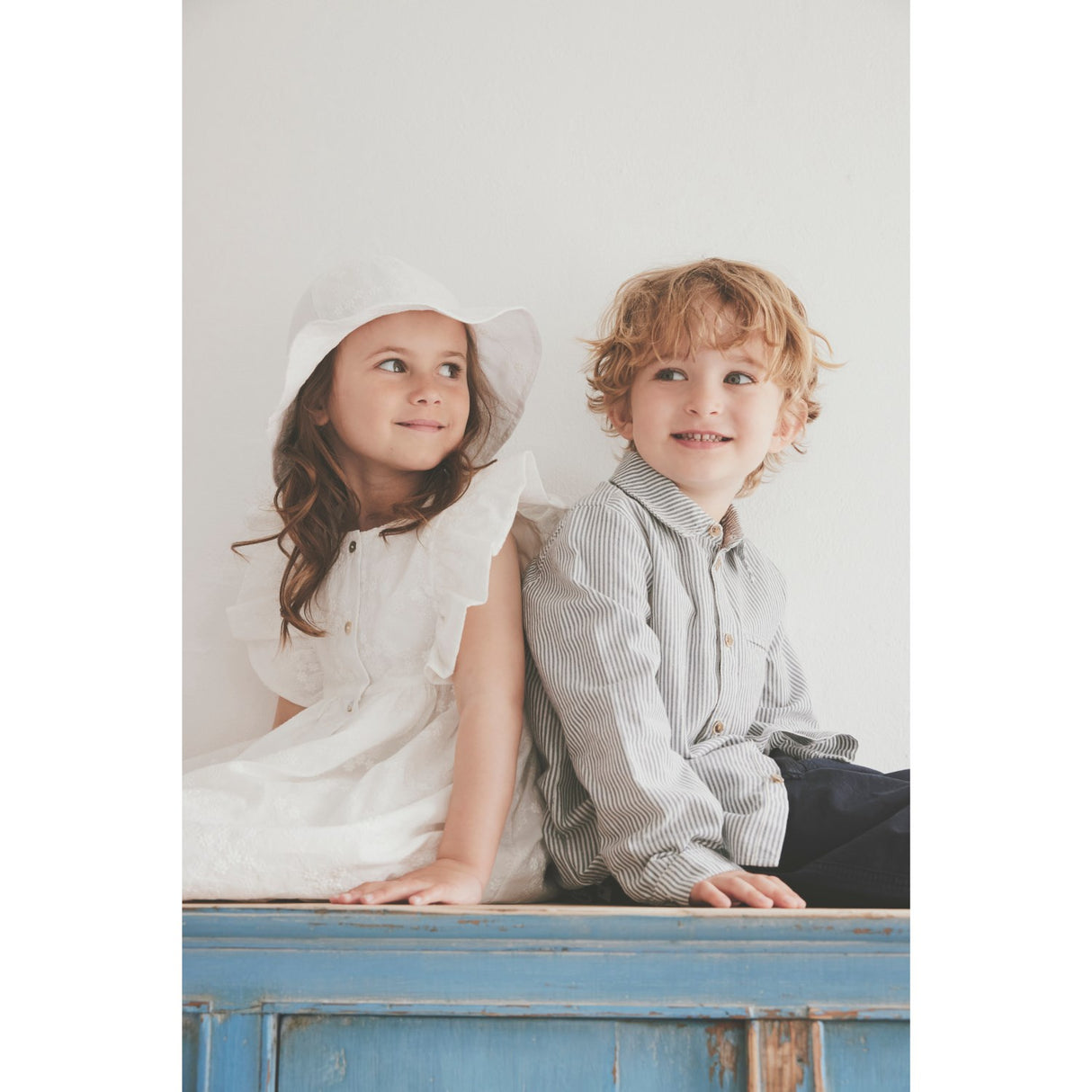 Huttelihut Antique White Kjole Ss Embroidery