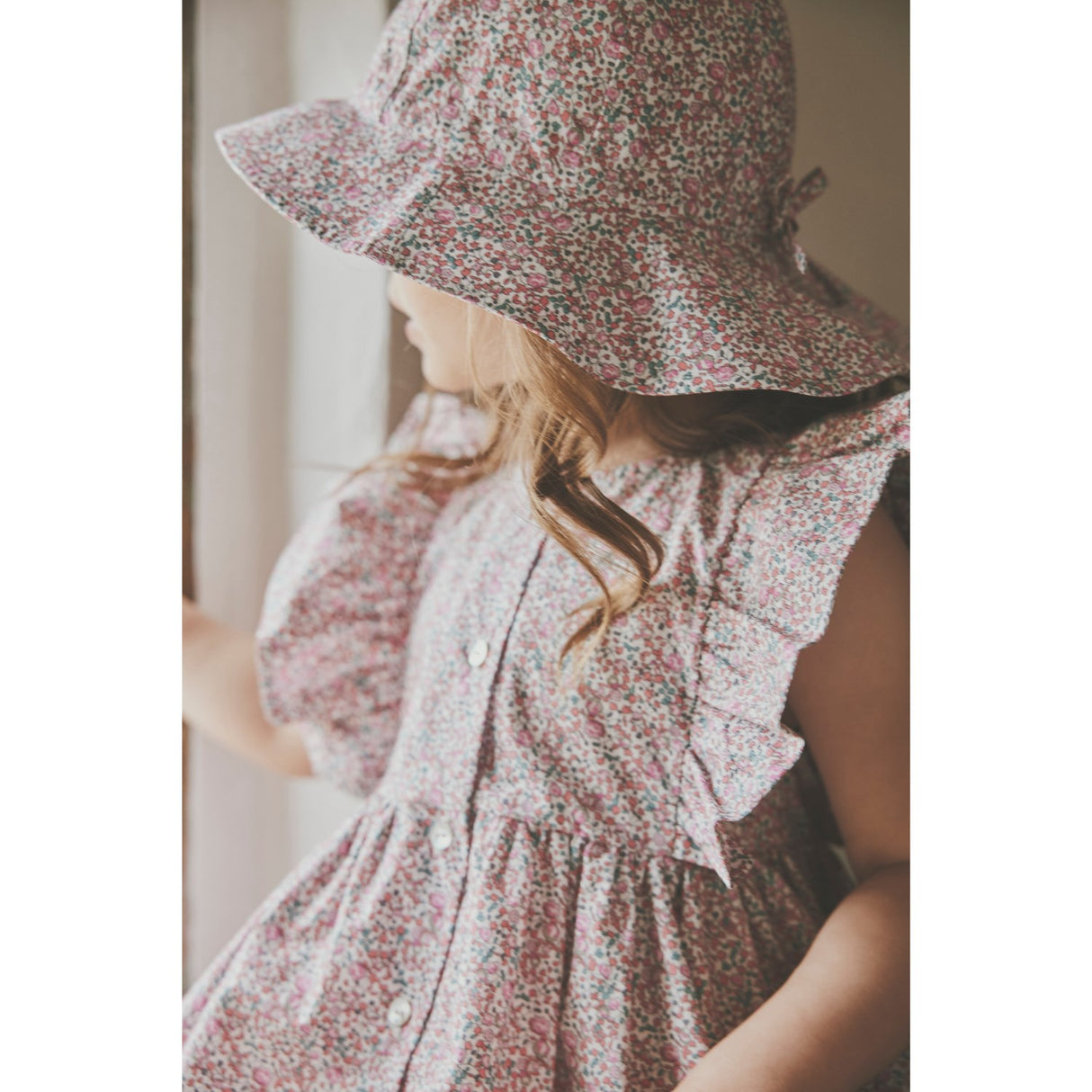 Huttelihut Plumeria Summer Lue In Liberty Stoff