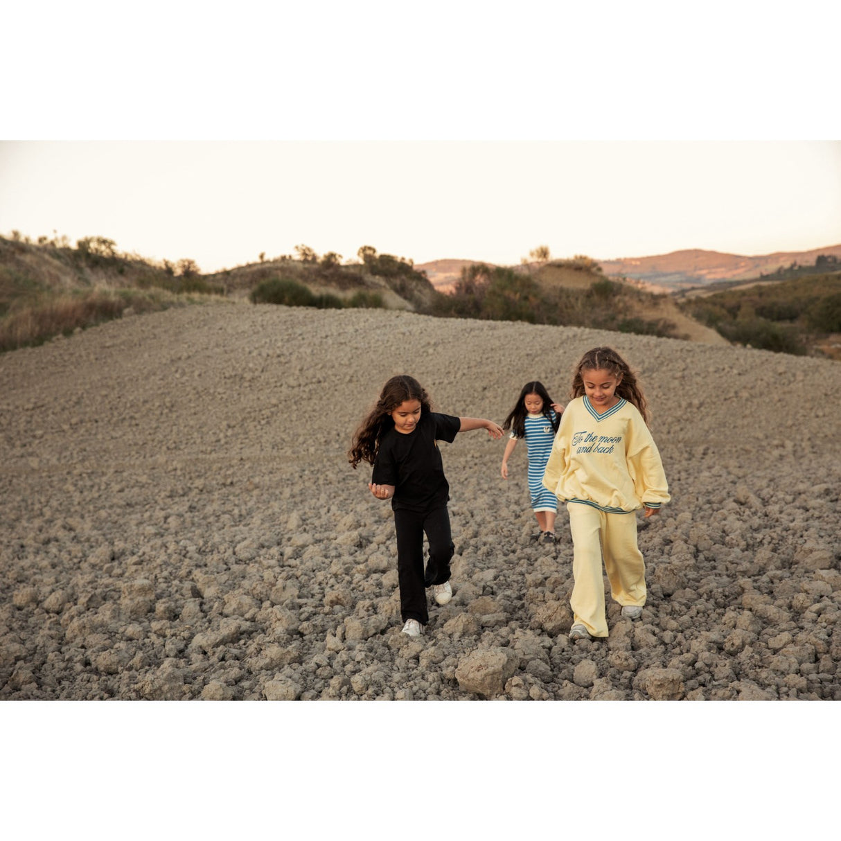 Mini Rodini Yellow To The Moon Emb Sweatpants