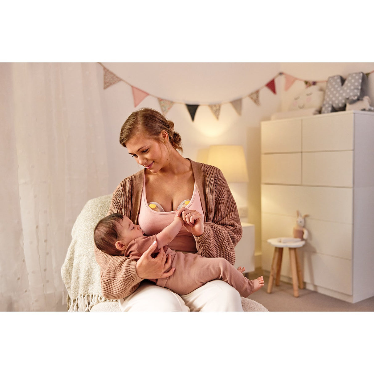 medela Freestyle Hands-Free Dobbel Elektrisk Brystpumpe