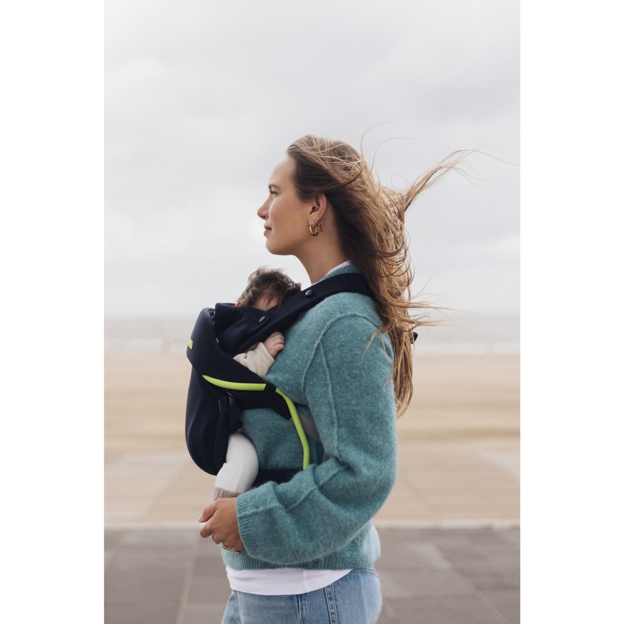 Nimbel Midnight Blue Carrier