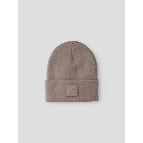 Name It Silver Mink Nknmalik Strikk Beanie Badge1