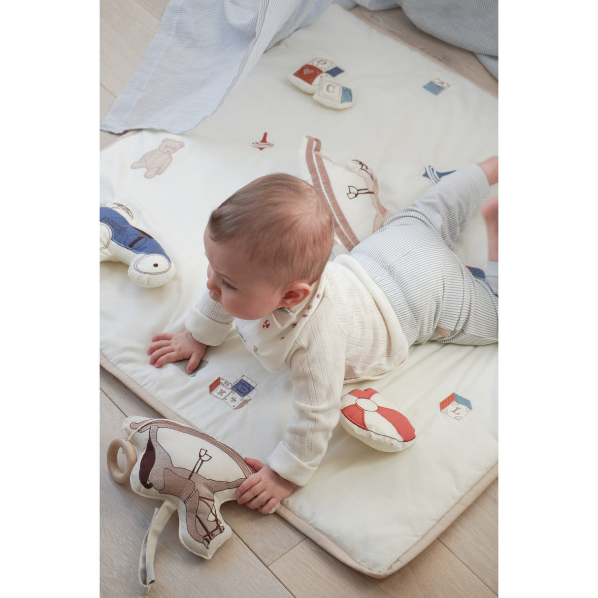 Cam Cam Copenhagen Vintage Toys Musikk Uro