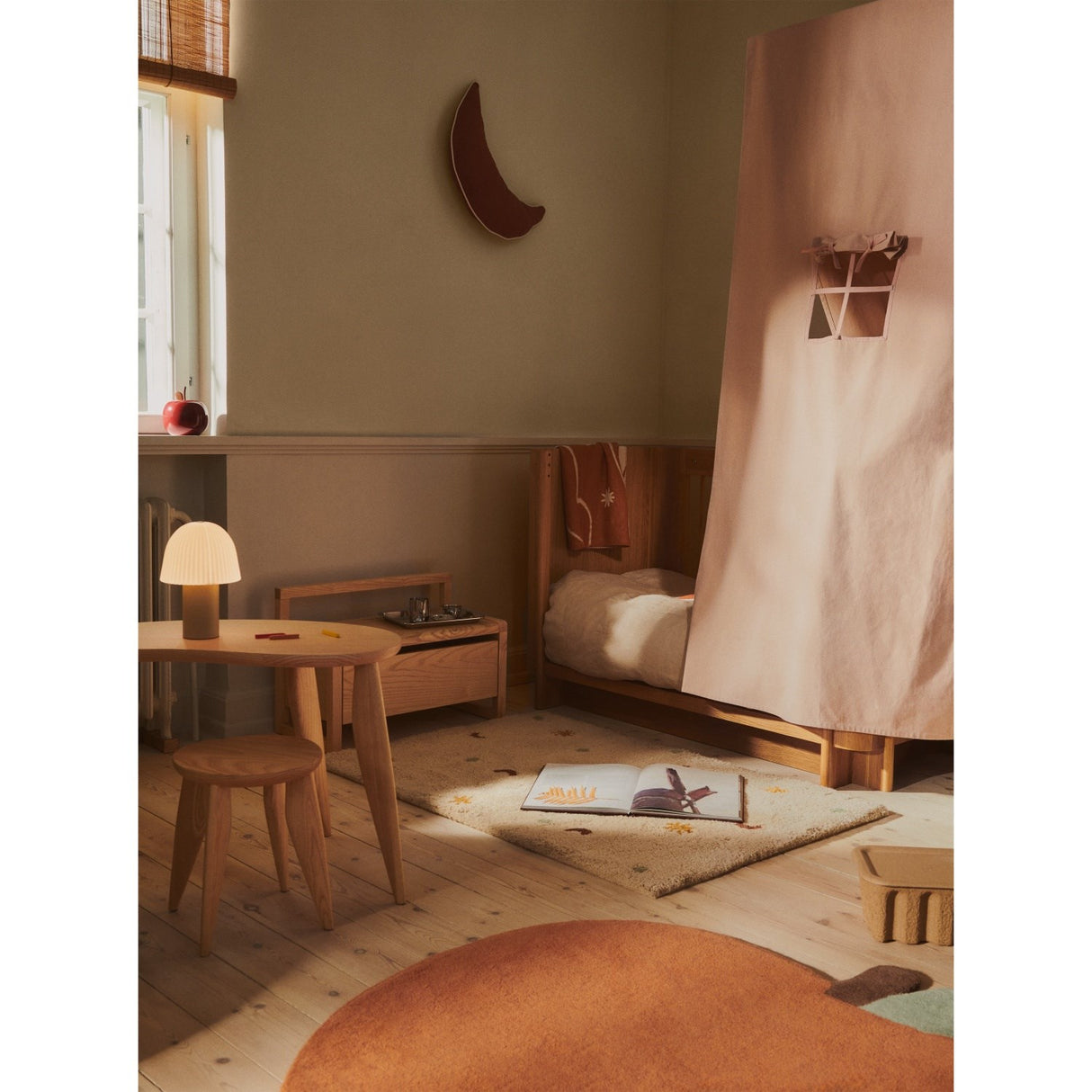 Ferm Living Rose Settle Seng Canopy
