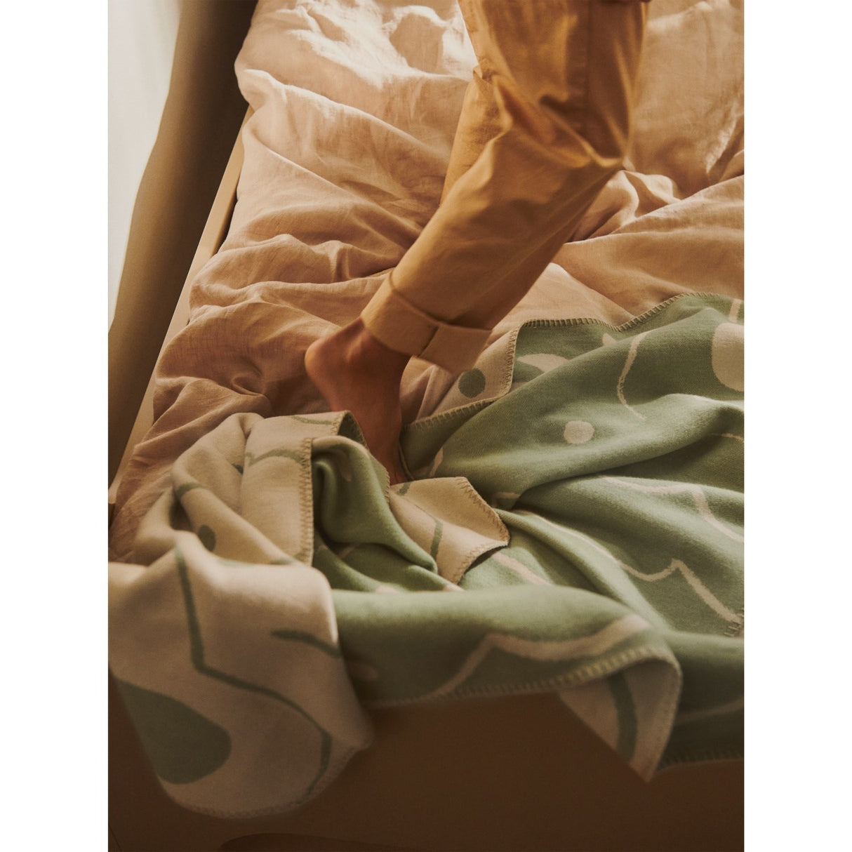 Ferm Living Tea Green/Parchment Skye Teppe