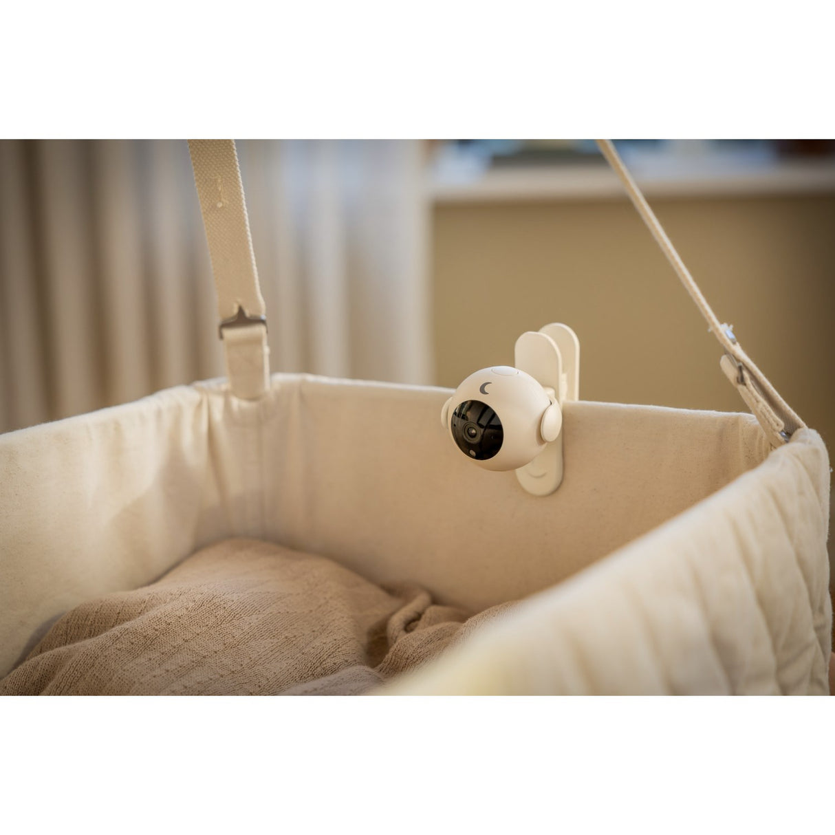 Moonboon Cream White Intelligent Baby Monitor
