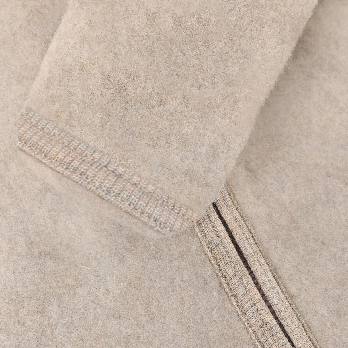 Huttelihut Camel Melange Klapvogn Drakt Ears Ull Fleece