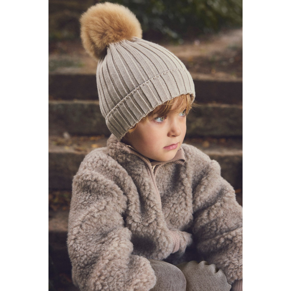 Huttelihut Camel Melange Lue Strikk Alpaca Pompom