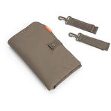 DonebyDeer Taupe Vattert Changing Veske